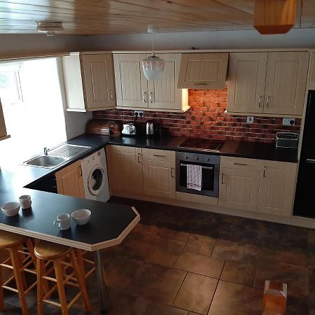 Traditional Cosy Cottage With Beautiful Views Westport Exterior photo